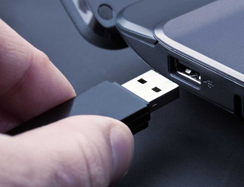 دانگل‌ های USB